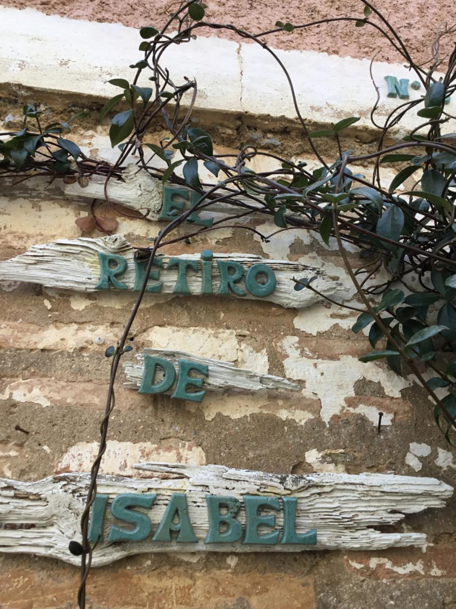 Embid de la Ribera El Retiro De Isabelゲストハウス エクステリア 写真